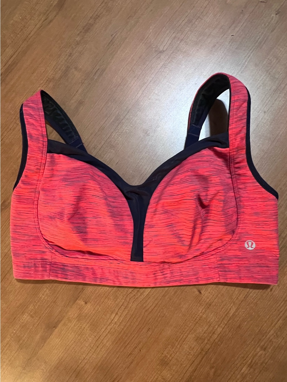 Lululemon Ta Ta Tamer Sports Bra Red Navy Wireless Wide Strap Size: 36 DD